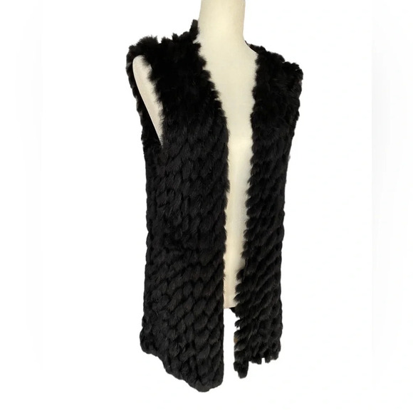 Linda Richards Luxury Rabbit Fur Vest - Picture 8 of 8